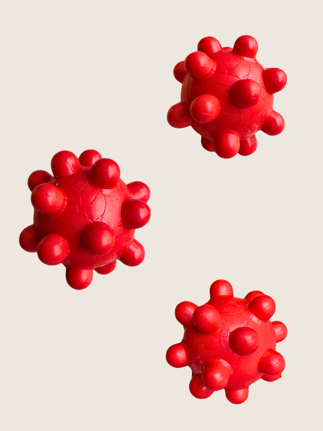 Pelota Spike de Caucho Macizo | 6 cm